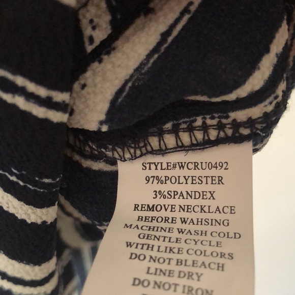 Woman’s fall notations V-neck blue and white striped blouse with hooked chain - Picture 9 of 14